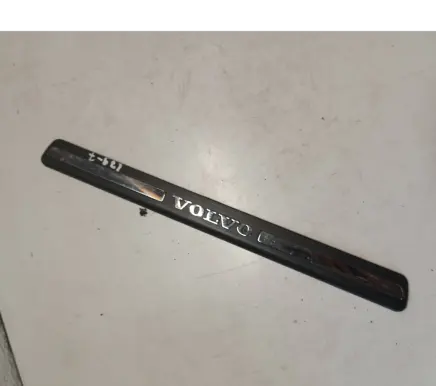 Volvo S80 Front sill trim cover 8659960