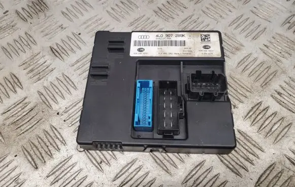 Audi Q7 4L Comfort/convenience module 4L0907289K