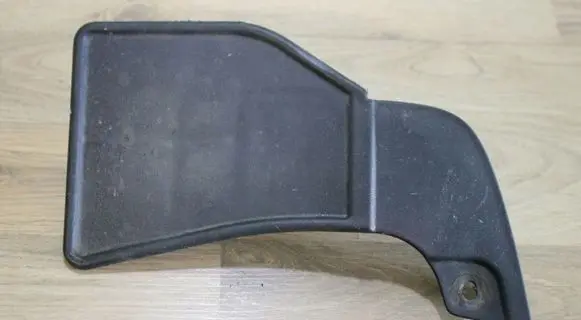 Toyota Corolla Verso AR10 Front mudguard 