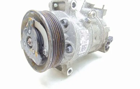 Volkswagen Golf VII Air conditioning (A/C) compressor (pump) 5Q0816803K