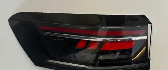 Volkswagen PASSAT B9 Rear/tail lights 3J0945207
