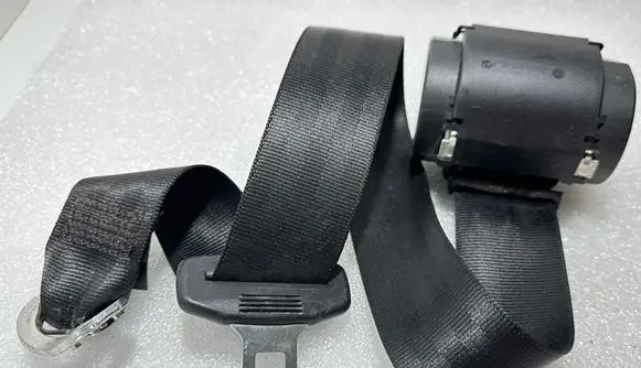Audi A4 S4 B8 8K Rear seatbelt 8K0857805K 6009173 193857737