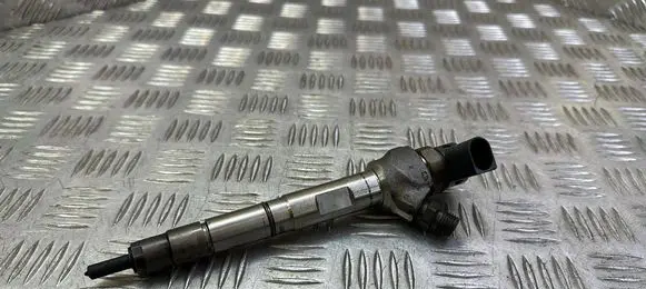 Fuel injector
