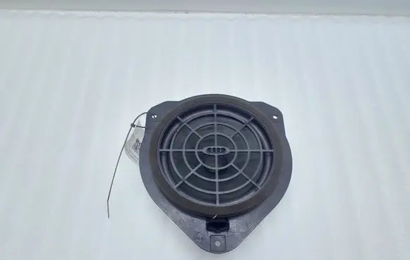 Audi A1 Rear door speaker 8X0035411B
