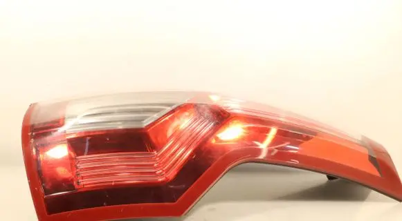 Citroen C4 I Picasso Rear/tail lights 163844