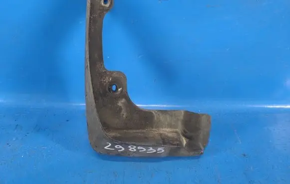 Toyota Camry Fender foam support/seal PT76903070