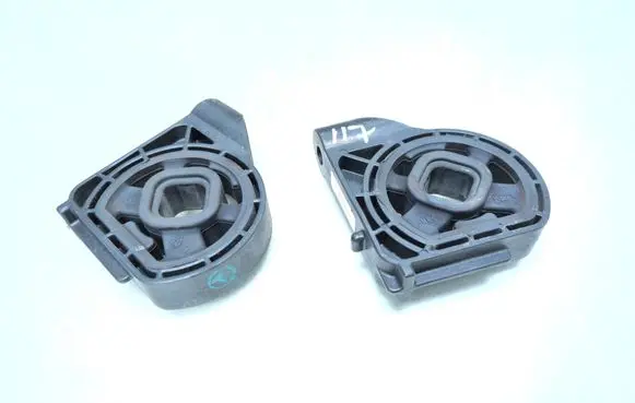 KIA Xceed Radiator mount bracket 25333CR000