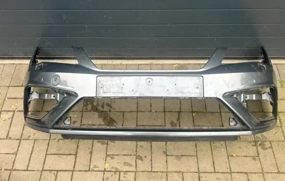 Seat Leon (5F) Front bumper