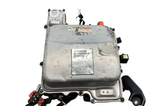 Toyota Prius (XW20) Voltage converter inverter G920047121 RH22WC408