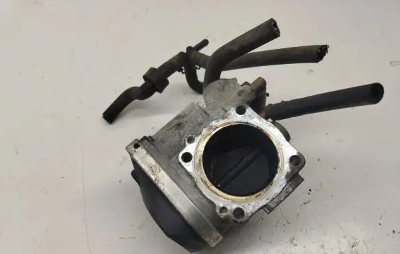 Volkswagen Golf V Throttle valve 06A133062AB A2C53042125 05112