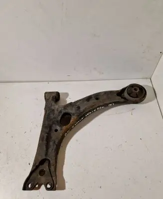 Front lower control arm/wishbone
