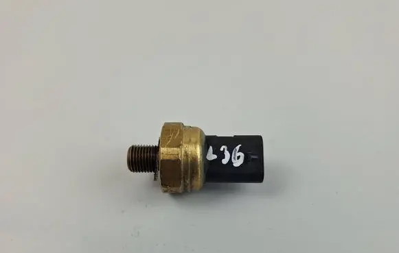 Audi Q5 SQ5 FY Oil pressure sensor 04C906060C