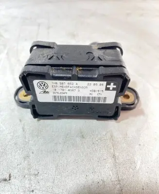 Volkswagen Touareg I ESP acceleration yaw rate sensor 7H0907652A 10170103673 DD78U22AFP