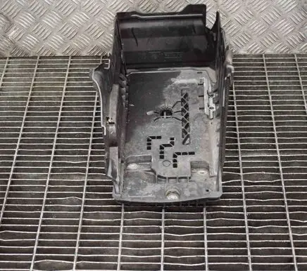 Volvo XC60 Battery box tray 31299867