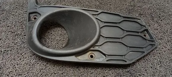 Iveco Daily 45 - 49.10 Front fog light trim/grill 5801562215 5801529858