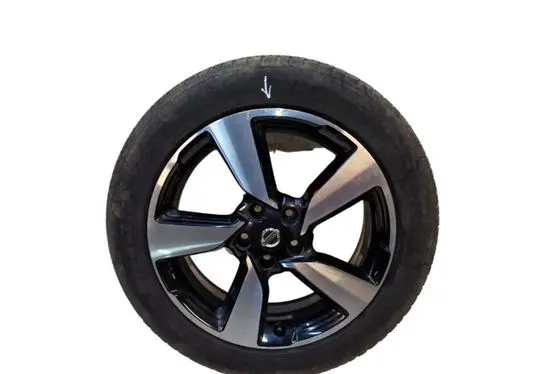 R18 alloy rim