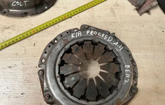 KIA Pro Cee'd I Pressure plate 