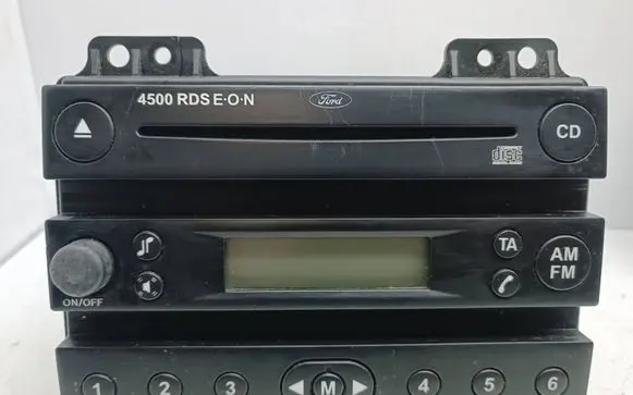 Ford Fiesta Radio/CD/DVD/GPS head unit 2S6118C815AE 10R020451