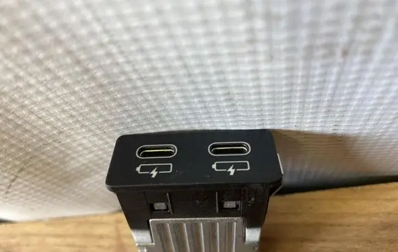 BMW iX3 G08 USB socket connector 5A84160