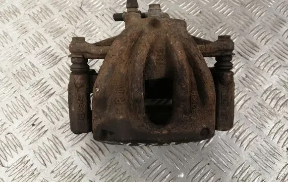 Toyota Corolla Verso AR10 Front brake caliper 4773005060