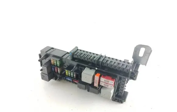 Mercedes-Benz E W212 Fuse module