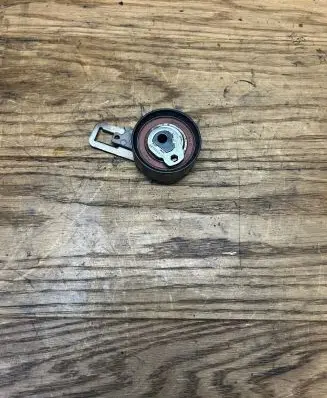 Opel Crossland X Timing belt/chain tensioner 9813899080