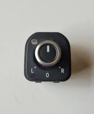 Volkswagen PASSAT CC Wing mirror switch 5k2959565