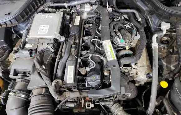 Infiniti Q50 Engine 651970