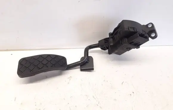 Audi A6 S6 C6 4F Accelerator throttle pedal 4F2721523 6PV00898402 105554