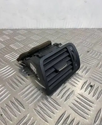 Volkswagen PASSAT B6 Dashboard side air vent grill/cover trim 3C1819701E