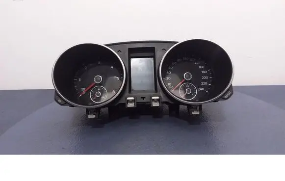 Volkswagen Golf V Speedometer (instrument cluster) 5K0920870C