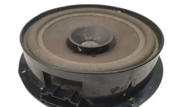 Volkswagen New Beetle Rear door speaker 1C0035411H 1C0090243D