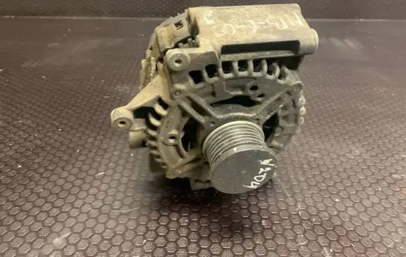 Mercedes-Benz C W204 Generator/alternator A0131549002 0101916029 314M25