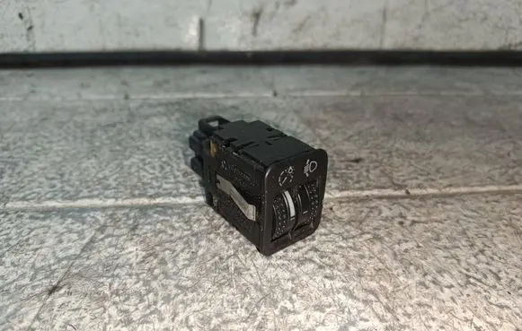Volkswagen Golf IV Headlight level height control switch 1J0941333A