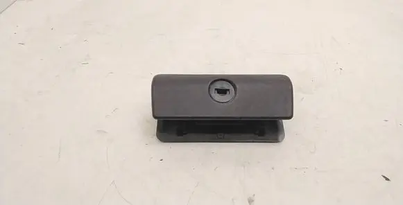 BMW 5 E39 Glove box handle