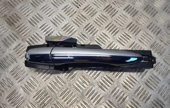 Infiniti Q70 Y51 Rear door exterior handle