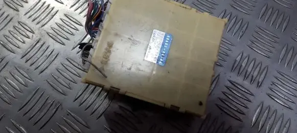 Toyota Avensis Verso Other control units/modules 8865044180