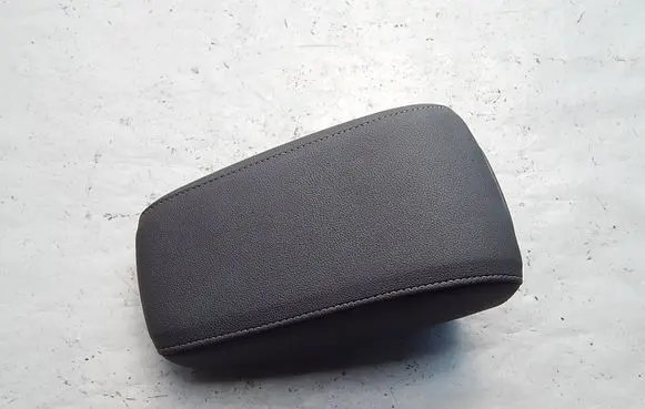 Opel Astra K Armrest 
