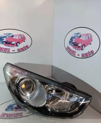 Hyundai ix35 Headlight/headlamp 921022Y000