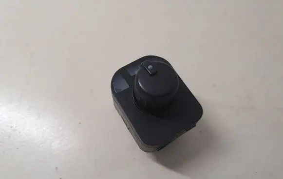 Audi A3 S3 8P Wing mirror switch 8E0959565