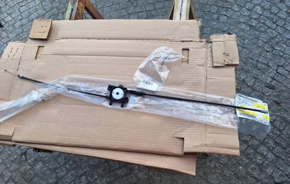 Cupra Formentor Engine bonnet/hood lock/catch 5FF823631A