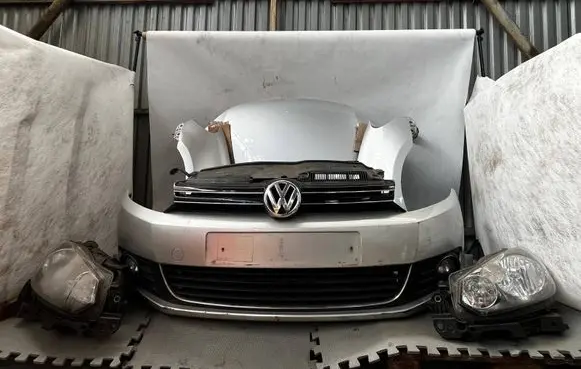 Volkswagen Golf VI Front piece kit 5K0805588 5K0807217 5K0821105