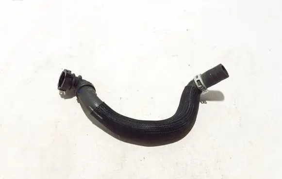Nissan Qashqai J12 Engine coolant pipe/hose 215136UM5A