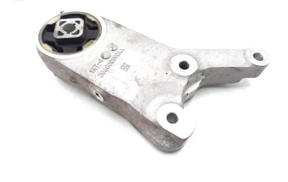 Chery 5/C5 Engine mount bracket 206000590AA