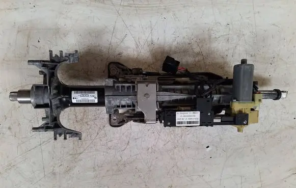 BMW X5 E70 Steering wheel axle set 6782828 07B257210697P 32306782828
