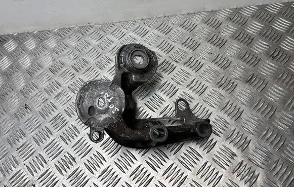 Audi A4 S4 B8 8K Engine mounting bracket 8E0199351K