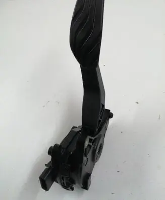 Nissan Qashqai Accelerator throttle pedal 180024BA0B