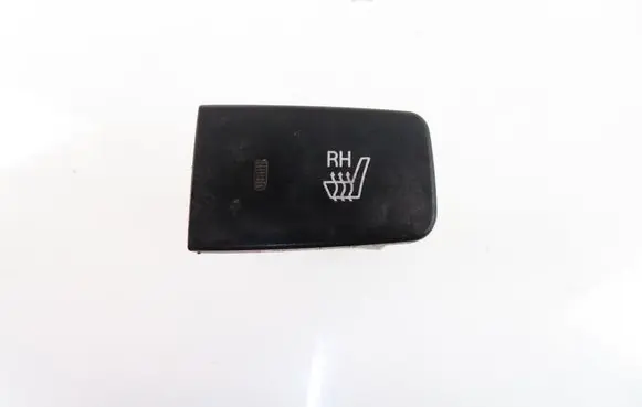 Hyundai Tucson JM Seat heating switch 933402E001