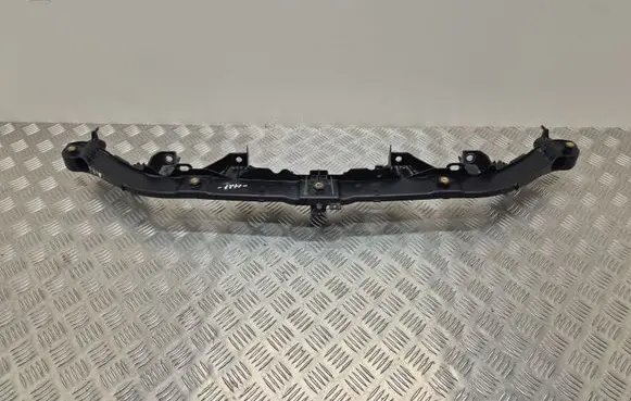Porsche Cayenne (92A) Front bumper mounting bracket 7P5805931A