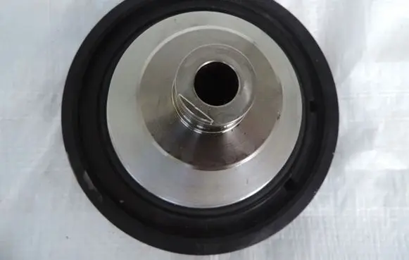 Opel Corsa F Crankshaft pulley 9827890780